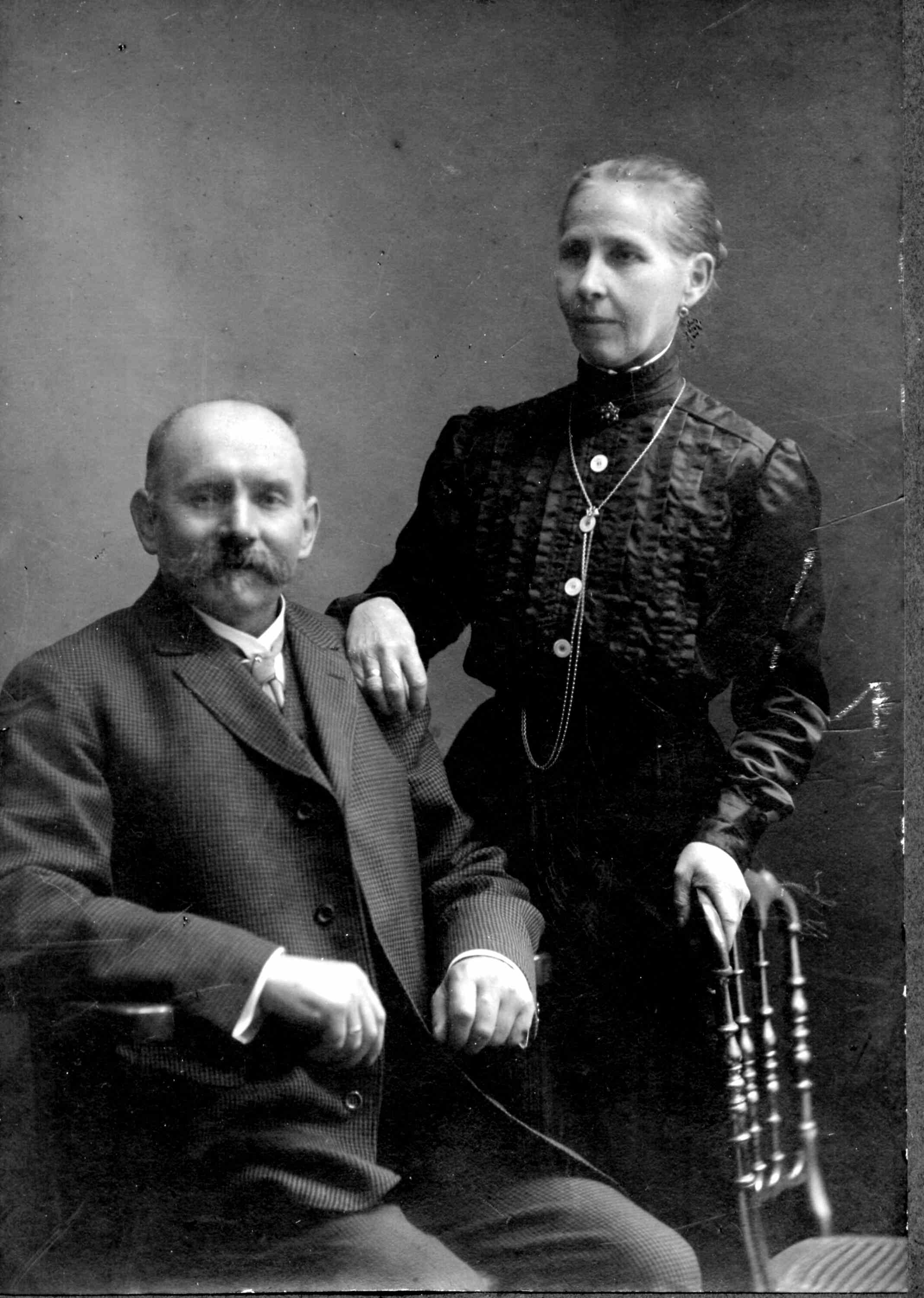 Eheleute August Dölling in Steinbach, Urgroßeltern von Dagmar Anita Binge